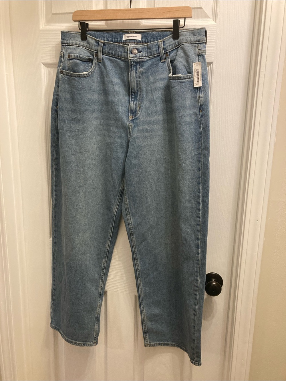 Amazon Essentials Light Wide leg  Blue Denim Jeans NWT size 16